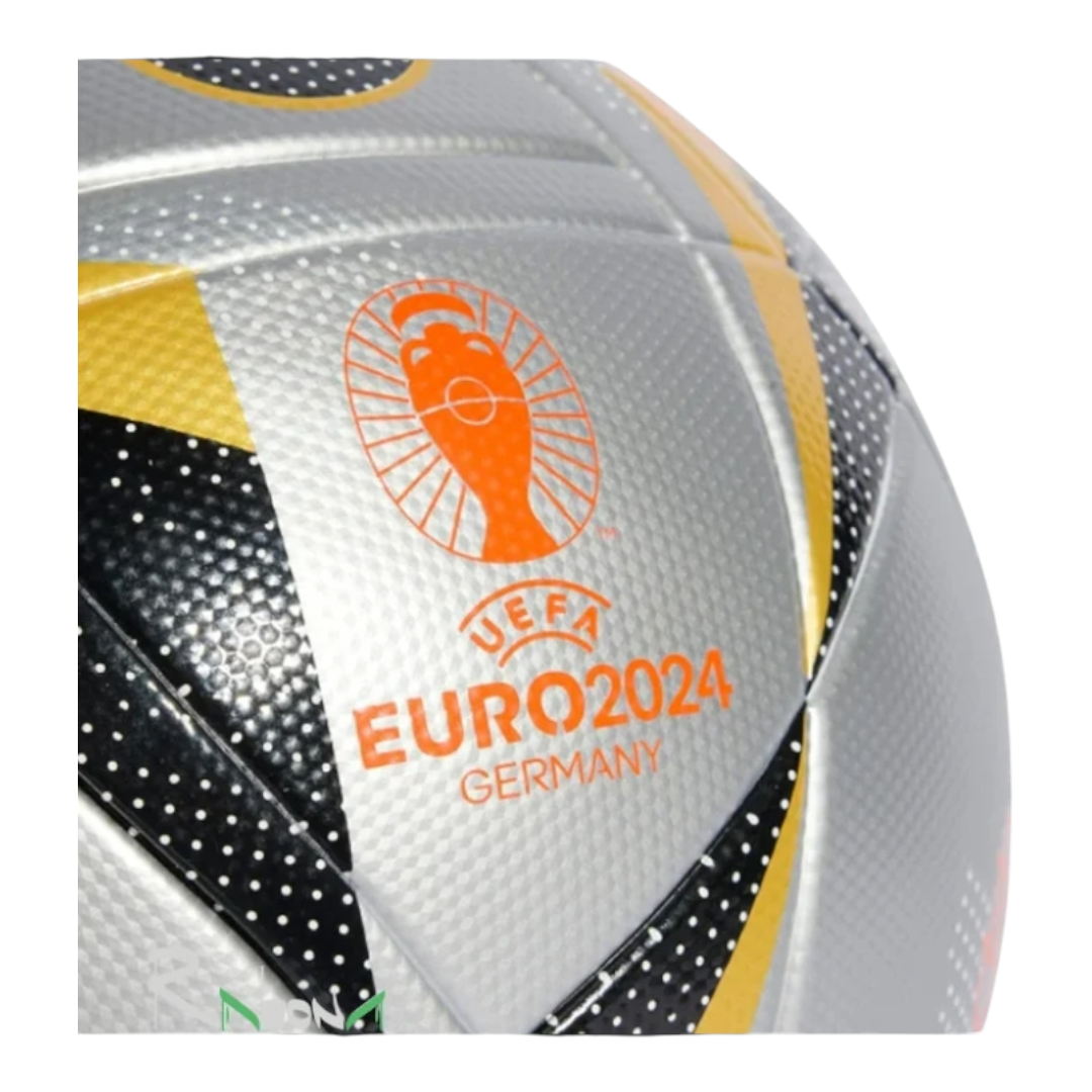 Футбольний м'яч Adidas FUSSBALLLIEBE FINALE LEAGUE IX4046 - Зображення 4